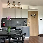 Lägenhet U Maksa W Slonecznych Apartamentach *